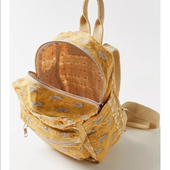 Urban Outfitters UO Portabella Kantha Mini Backpack - Picture 4 of 6